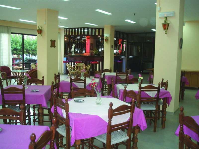 Hotel Brati Ii Beach