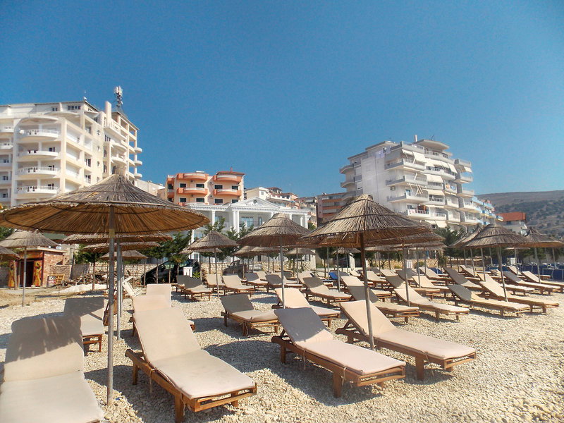 Vila Kalcuni Sarande
