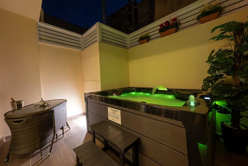 Domus Boutique Hotel