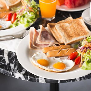 Hotel Theorie Hotel Sukhumvit By Tolani cazare Samut Prakan