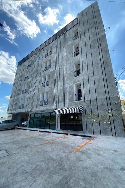 Hotel Newman Hotel