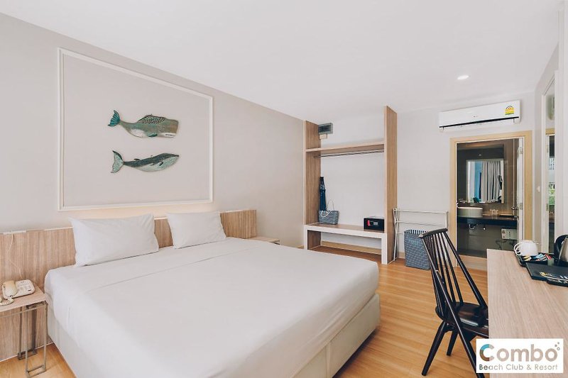 Hotel Combo Beach Hotel