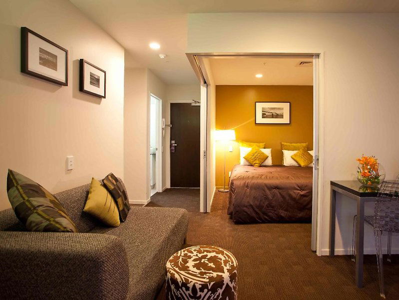 Hotel Quadrant Hotel & Suites