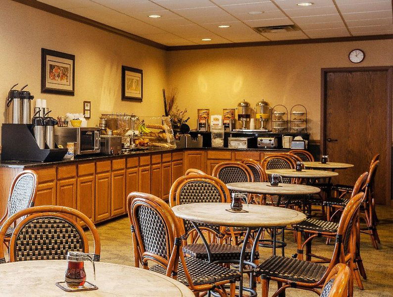 Hotel Red Roof Inn & Suites Dekalb