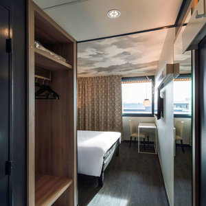 Hotel Ibis Lyon Meyzieu cazare Jonage