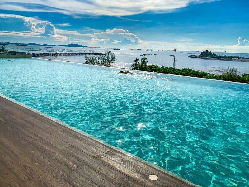 Oakwood Hotel And Residence Sri Racha