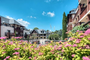 Hotel Zenitude Hôtel-Résidences Lourdes : L'acacia cazare Lourdes