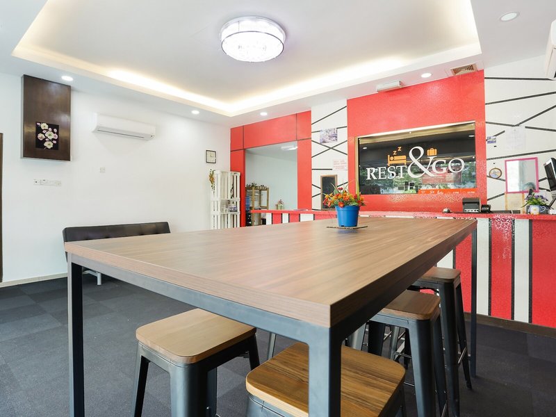 Hotel Rest & Go I-City Hotel By Oyo Rooms