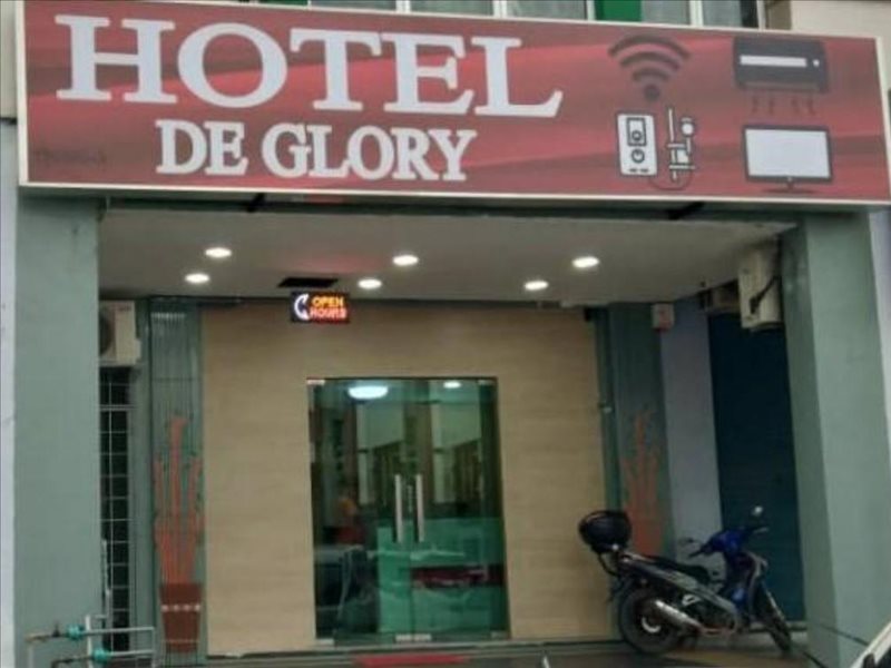 Hotel De Glory Hotel Usj 21