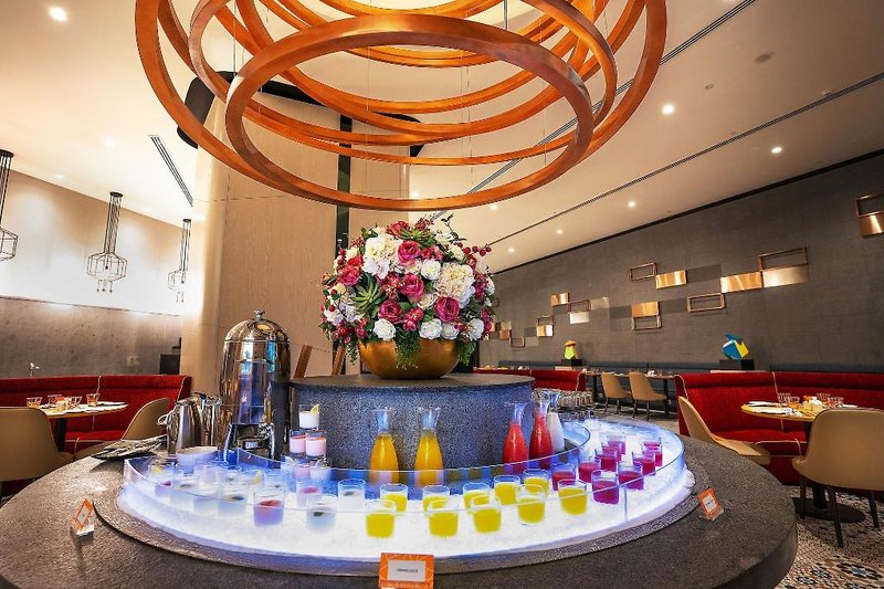 Hotel M World Hotel