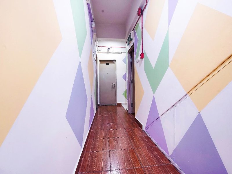 Hotel Oyo 90516 Hotel Night Queen Salak Tinggi