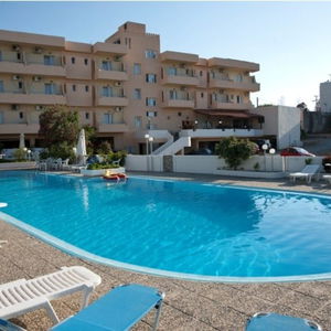Hotel Albatros cazare Maleme