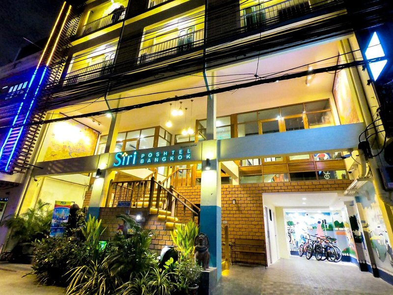 Hotel The Siri Poshtel Bangkok