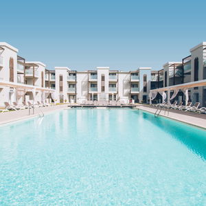 Hotel Halos Casa Resort cazare Santa Maria