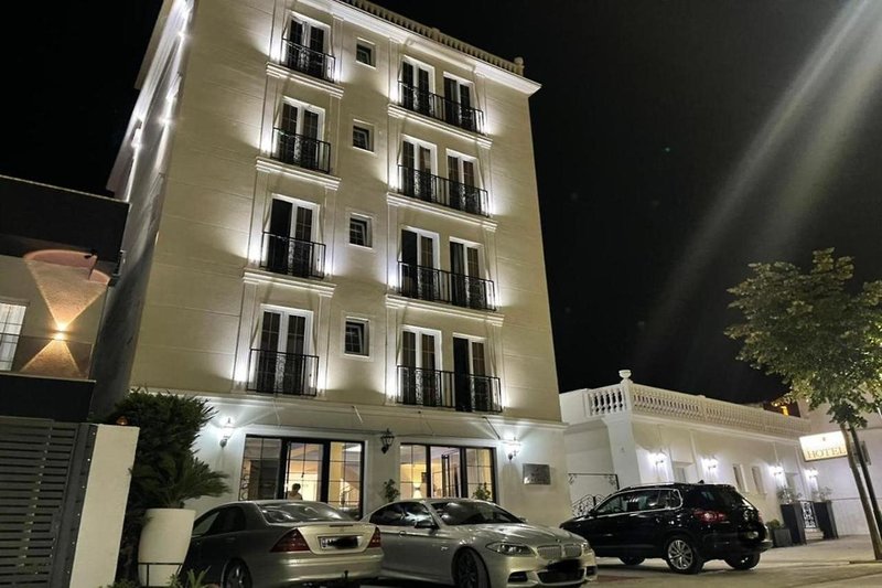 Hotel Ruby Palace