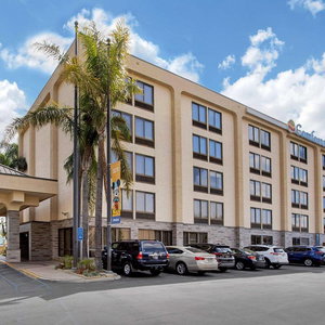 Hotel Comfort Inn Anaheim Resort cazare Anaheim