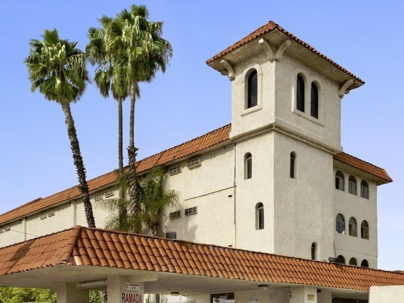 Hotel Ramada By Wyndham Burbank Airport