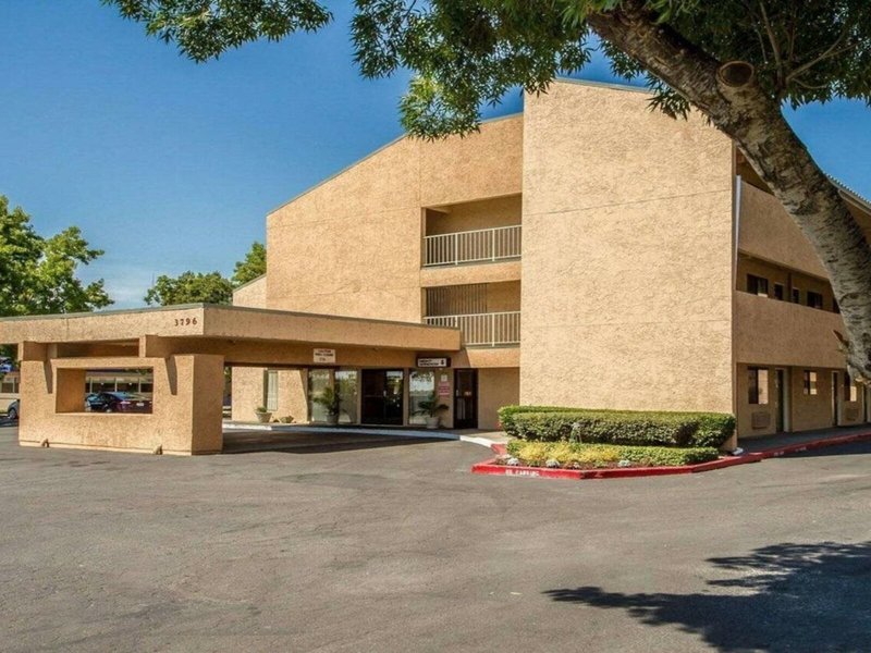 Hotel Days Inn By Wyndham Buena Park