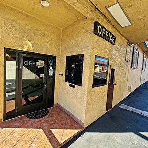 Hotel Geneva Motel cazare Inglewood