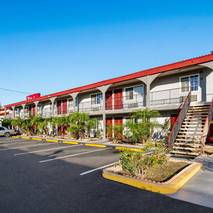 Hotel Red Roof Inn Los Angeles - Bellflower cazare Bellflower