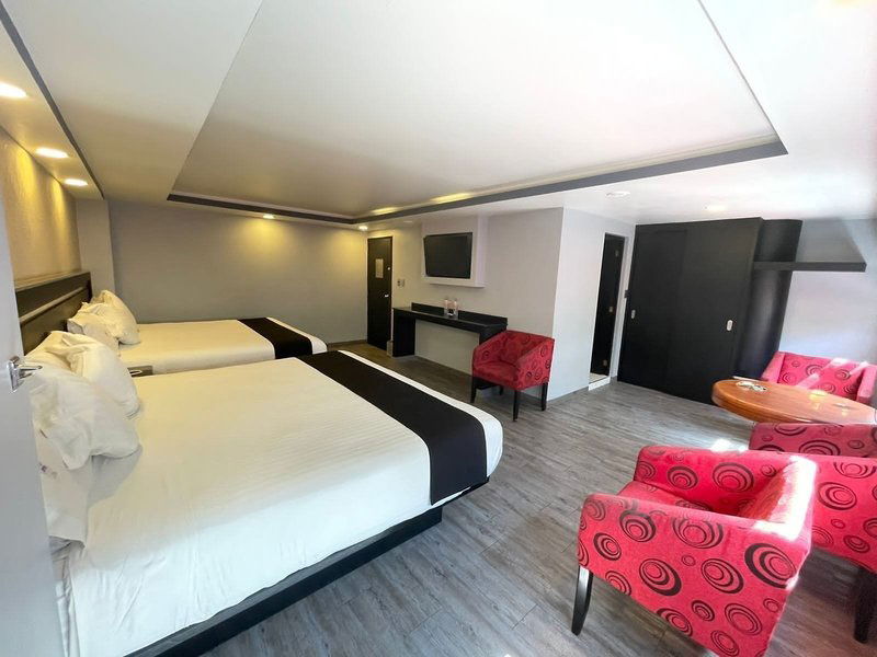 Hotel Capital O El Senador