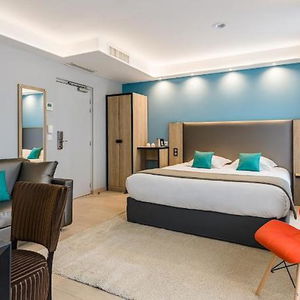 Hotel Grand Hôtel Clichy cazare Clichy