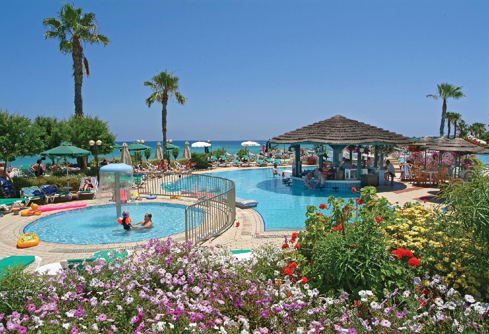 Sunrise Beach Hotel