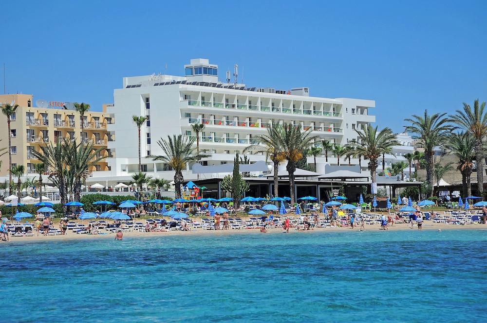 Nelia Beach Hotel & Spa