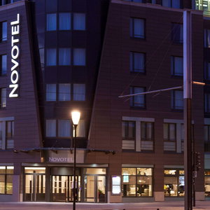 Hotel Novotel Paris Saint Denis Stade Basilique cazare Saint-Denis