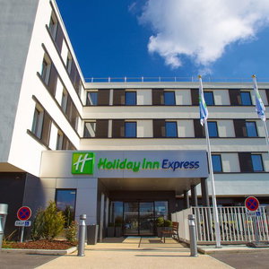 Hotel Holiday Inn Express Dijon cazare Saint-Apollinaire