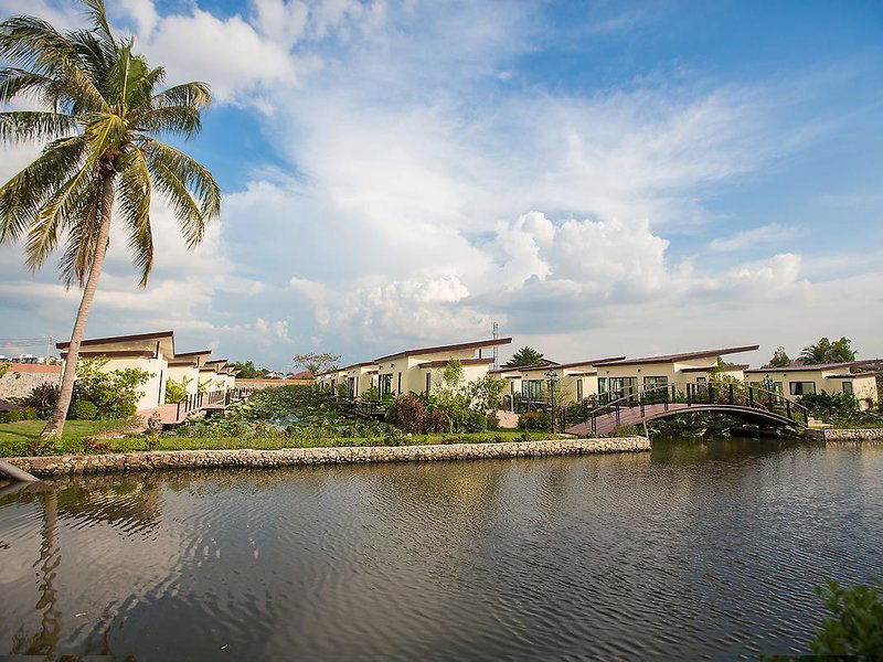 Hotel Bua Tara Resort