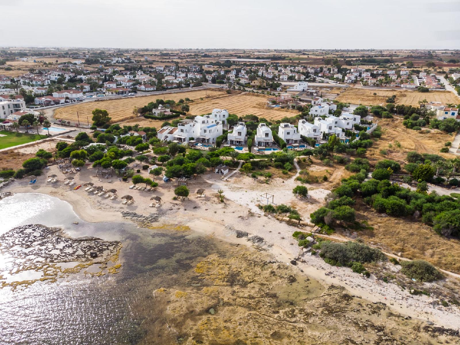 Thalassines Beach Villas