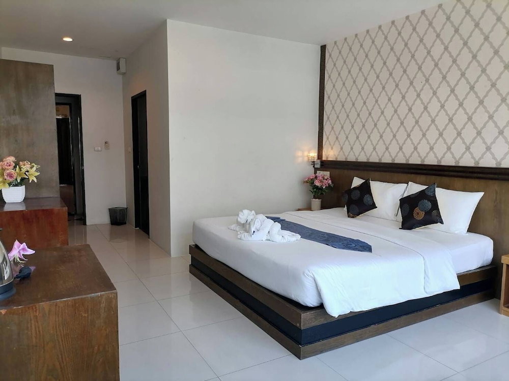 Hotel Nj Patong Hotel