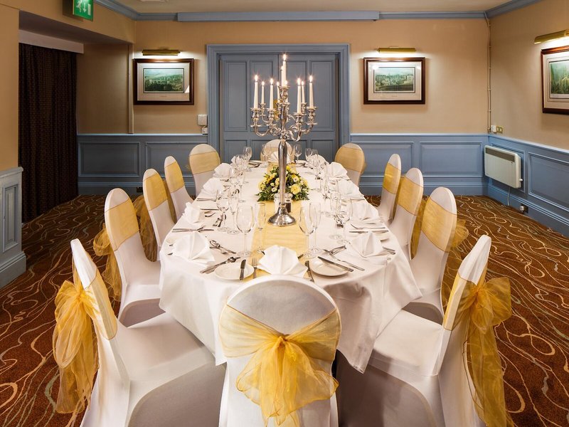 Mercure Livingston Hotel