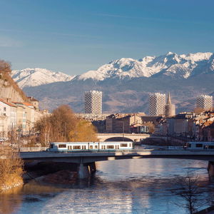 Hotel Hôtel Ibis Grenoble Gare cazare Grenoble