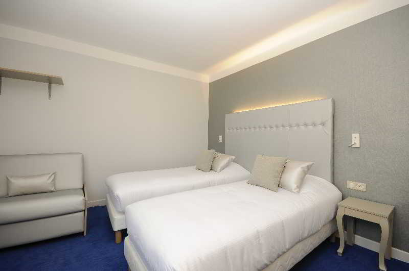 Nyx Hotel