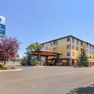 Hotel Best Western Golden Prairie Inn & Suites cazare Sidney