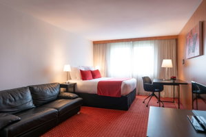 Hotel Le M & Spa cazare Merignac