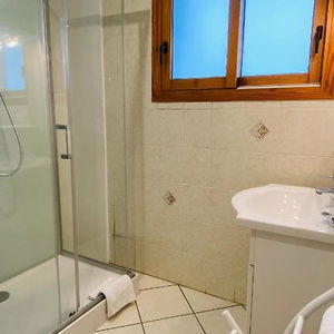 Hotel Motel Les Bleuets cazare Honfleur