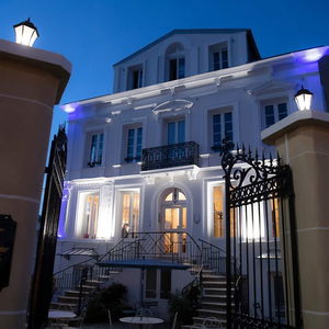 Sejur Hotel De Charme La Bonne Adresse vacanta Le Havre