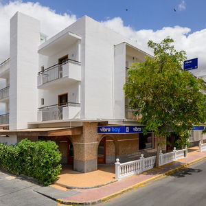 Hotel Aparthotel Vibra Bay cazare La Palma del Condado