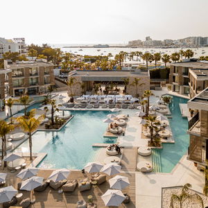 Hotel Bonito Ibiza cazare La Palma del Condado