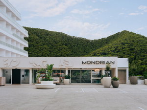 Hotel Mondrian Ibiza cazare Cala Llonga