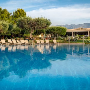 Hotel Mareblue Beach Corfu Resort cazare Agios Spyridon