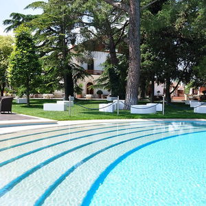 Sejur Villa Delle Querce Resort vacanta Palo del Colle