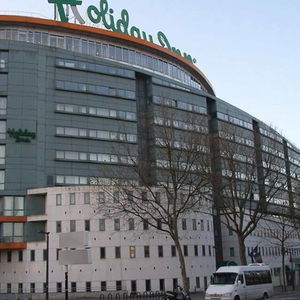 Sejur Mercure Paris 19 Philharmonie La Villette vacanta Arkansas