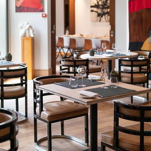 Sejur Grand Hôtel Champs-Elysées vacanta Paris
