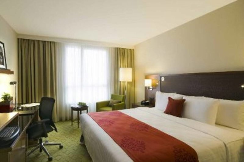 Hotel Courtyard Paris Saint-Denis