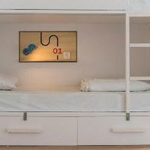 Hotel Away Hostel & Coffee Shop cazare Lyon