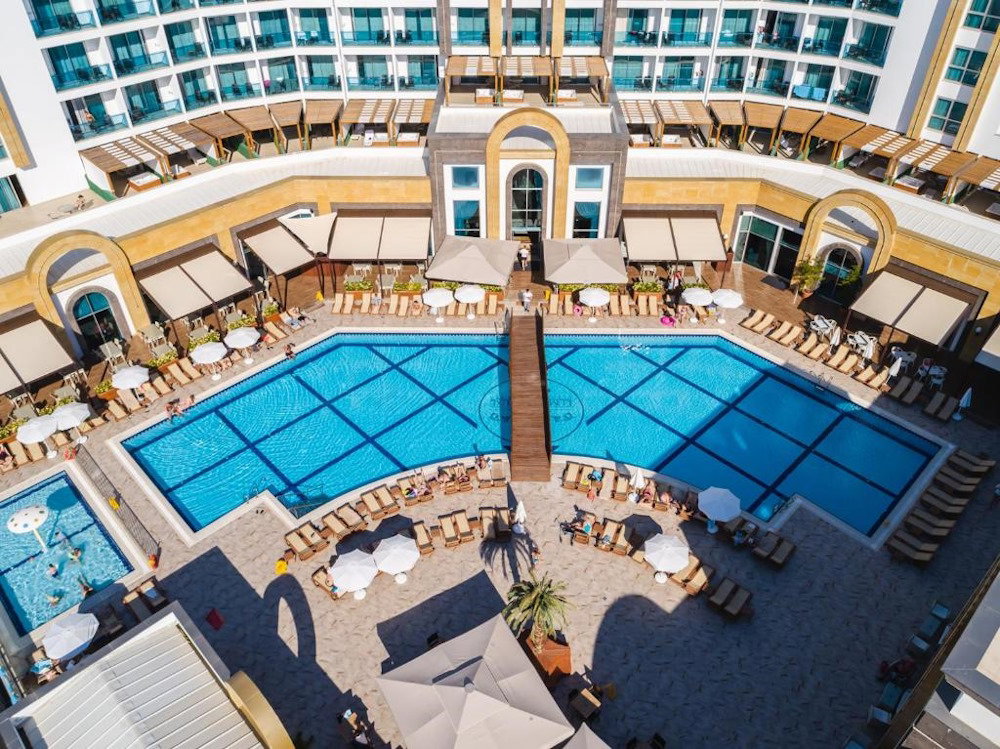 dal travel The Lumos Deluxe Resort Hotel & Spa